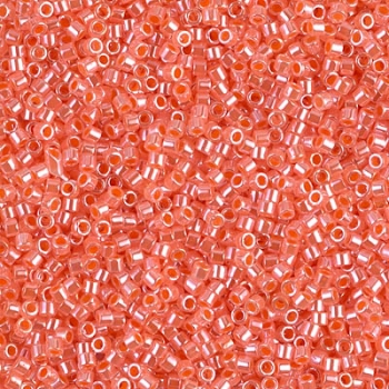 DB0235 Lined Crystal Salmon Luster, 5g