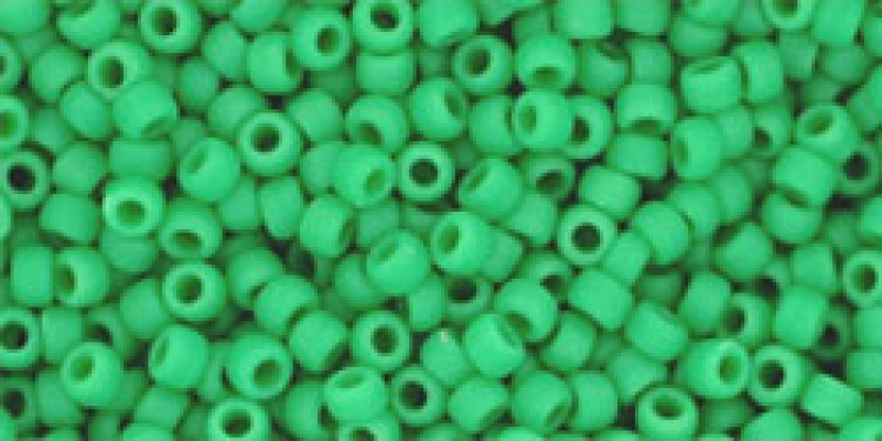 TR-11-47DF Opaque-Frosted Shamrock, 10g